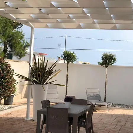 Holidays Torre Lapillo